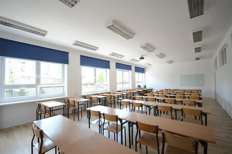 Sala przeznaczona do zajęć teoretycznych realizowanych w Wyższej Szkole Kosmetyki i Nauk o Zdrowiu